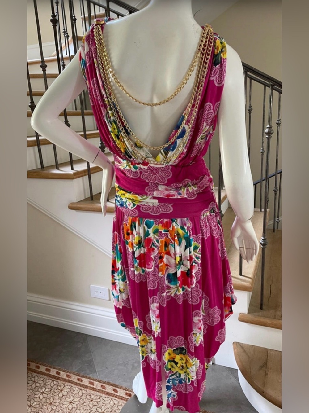 Dolce and Gabbana Pink Floral Print
Jersey Draped Chain Detail Dress Medium